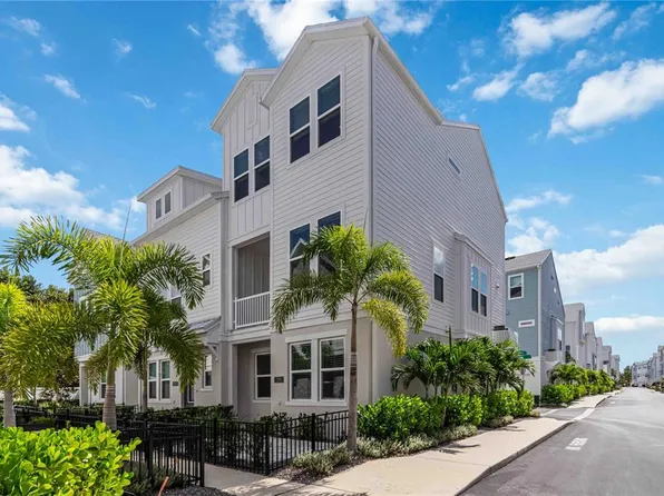 2500 Boone Ct, Sarasota, FL 34237