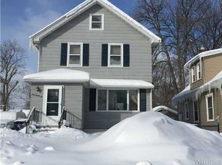 136 61st St, Niagara Falls, NY 14304