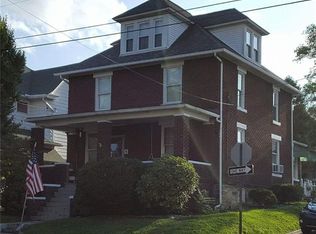 402 S 8th St, Connellsville, PA