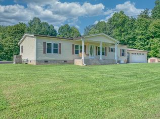 149 E McCormick Rd, Livingston, TN 38570