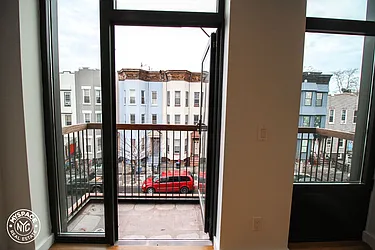 Rented by MySpaceNYC