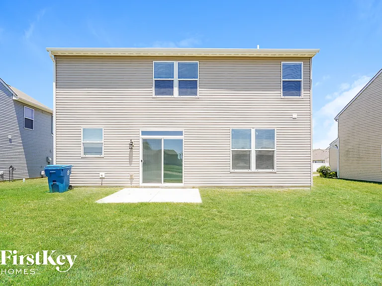 7847 Danube St — Photo 15