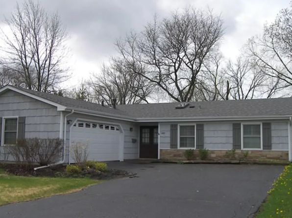 1005 Kingwood Ln