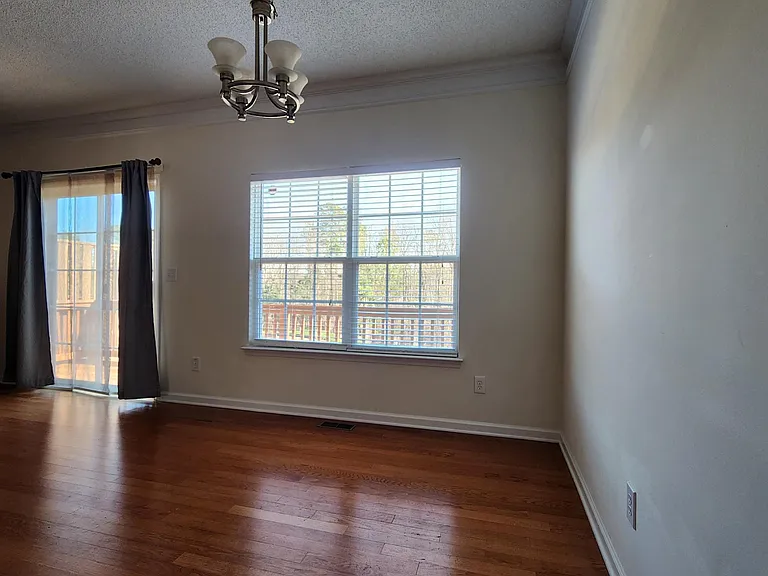 1411 Bay Overlook Dr — Photo 8