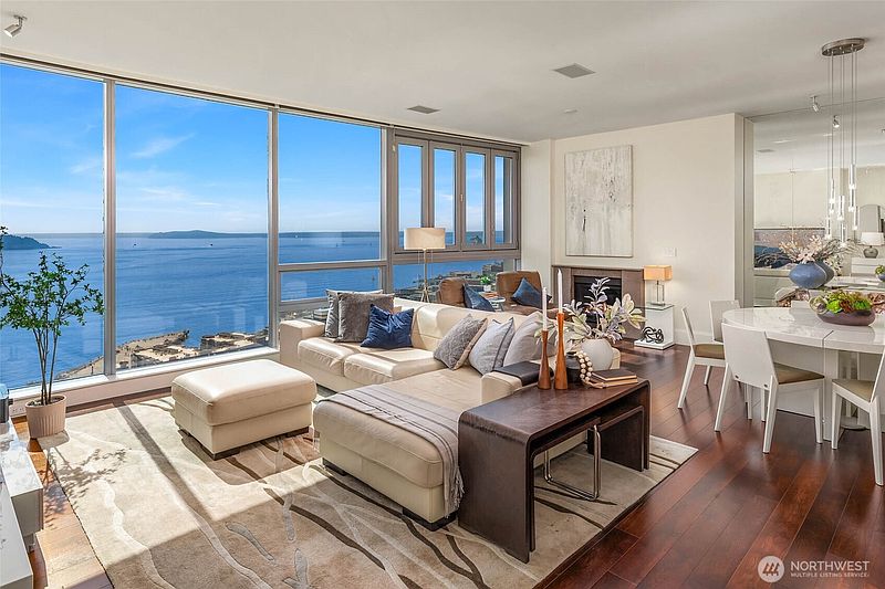 5th image of 1521 2nd Avenue #1404