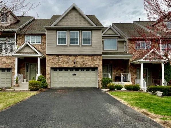 136 N River Drive, Beacon, NY 12508