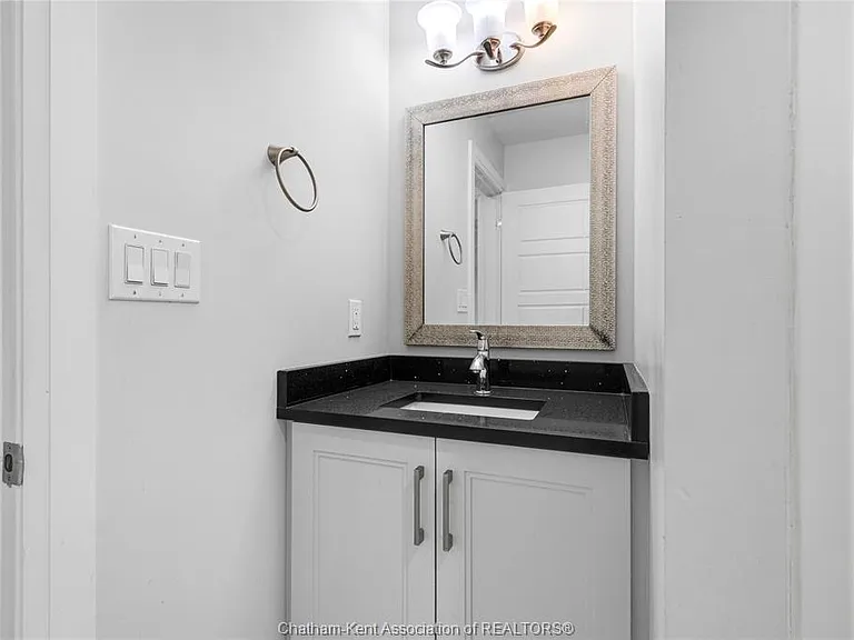 59 Churchill Park Rd — Photo 28