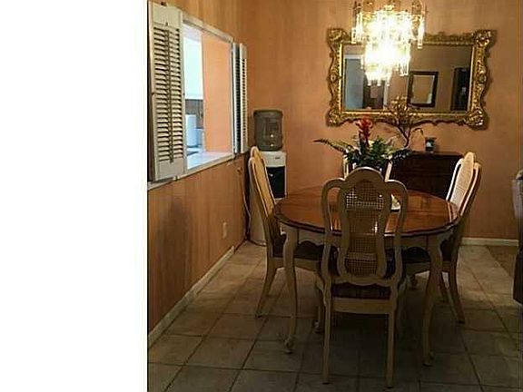 5th image of 1481 Ocean Blvd APT 204E