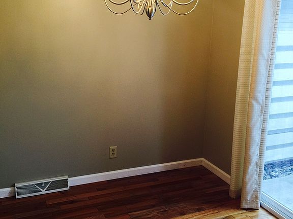2nd image of 3051 Parkwild Dr