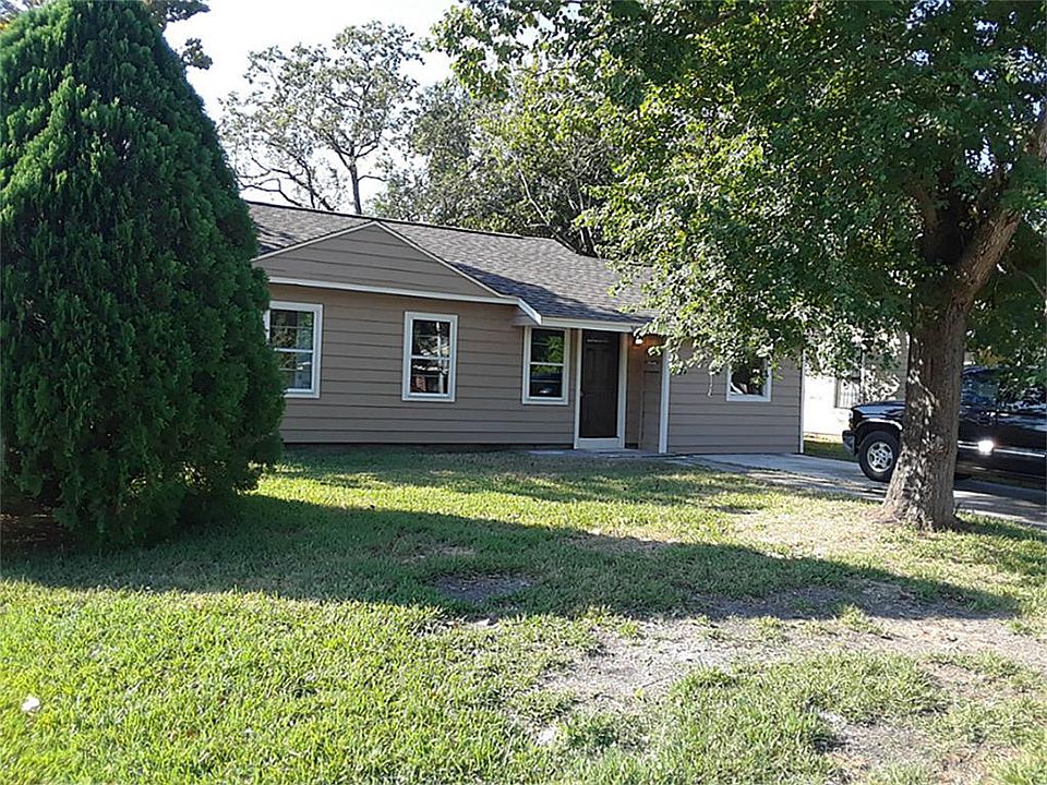 1st image of 3022 Earl St
