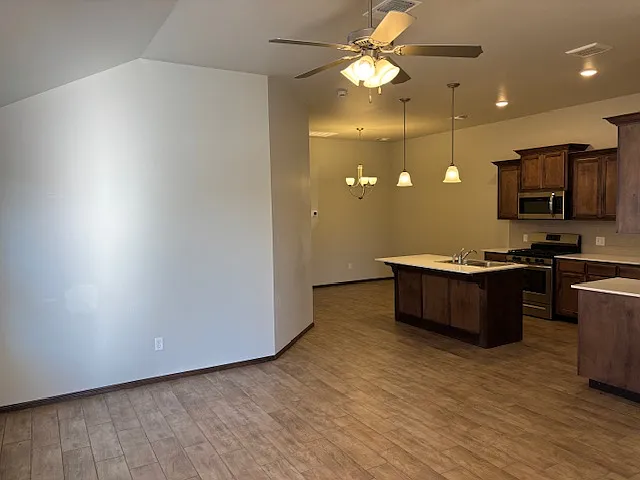 Villas at Grand — Photo 7