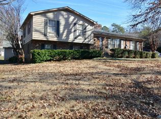 11401 Maplecrest Dr SE, Huntsville, AL 35803