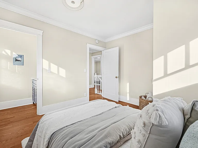 205 Caldwell Ave — Photo 29