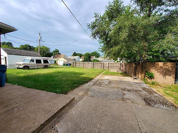 3rd image of 6734 Ontario Ave