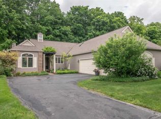 2740 Aspen Ct, Ann Arbor, MI 48108