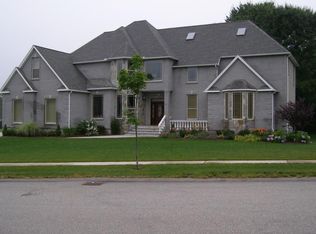 24 Appaloosa Ln, West Springfield, MA 01089