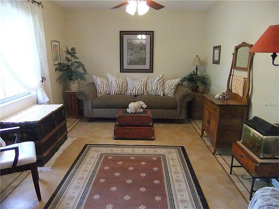 4th image of 1838 Almeria Way S