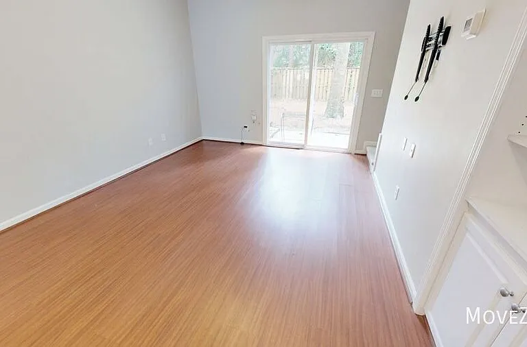 955 Downey Branch Ln — Photo 19