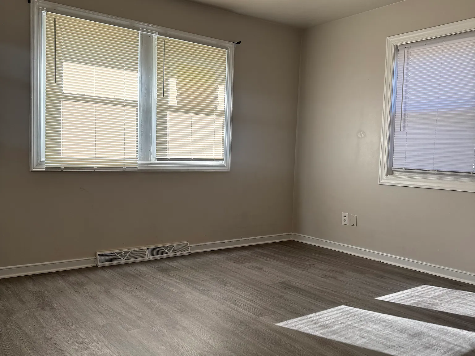 2105 Bishop St — Photo 4