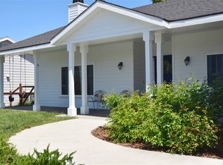 522 Porter St, Fallbrook, CA 92028