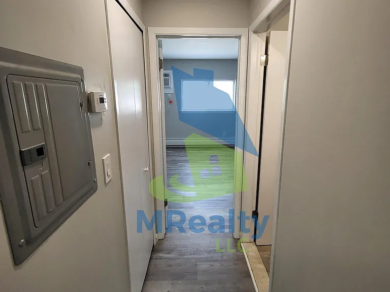 20411 E Twelve Mile Rd #7 — Photo 7
