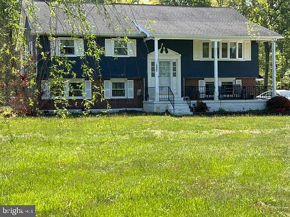 2nd image of 2785 Tuckahoe Rd