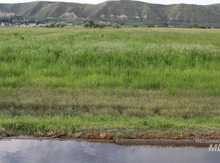 1 Gaul Ests, Emmett, ID 83617