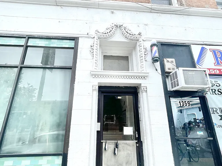 1359 W Chicago Ave #A2 — Photo 15