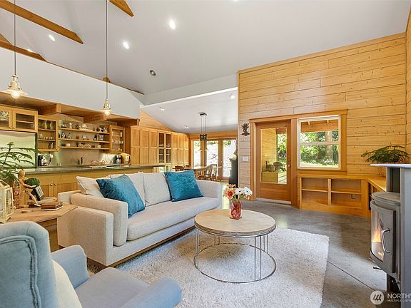 5th image of 1456 Alderwood Lane