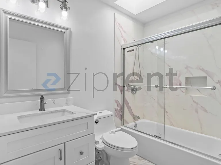 2872 Pickford Pl — Photo 18