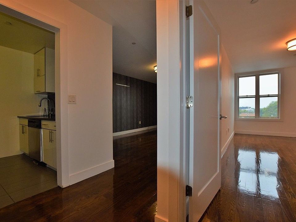 1st image of 499 Ocean Pkwy #54