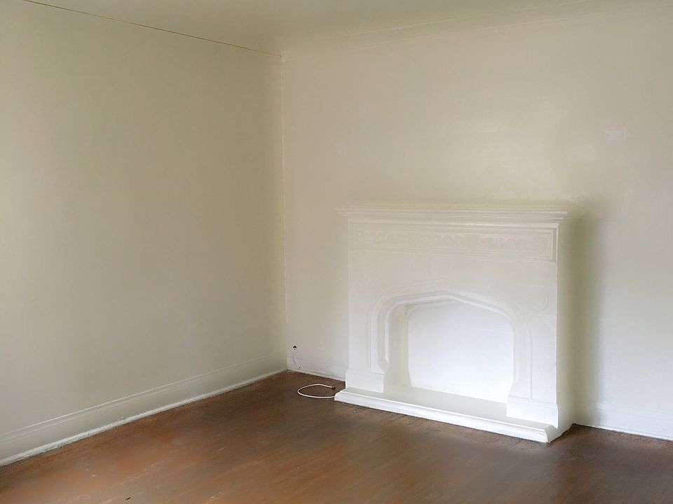 1st image of 7822 S Marshfield Ave