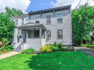 20 Aiken Ave, Rensselaer, NY 12144