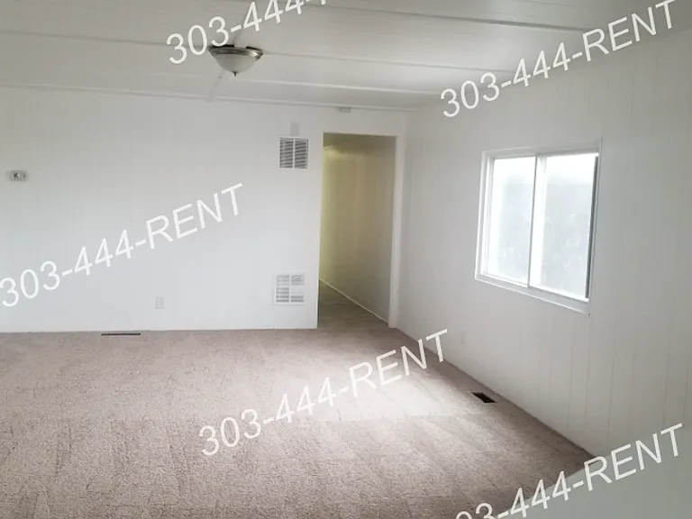 8559 Colorado Ct — Photo 5