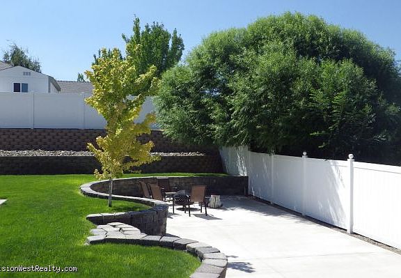 4th image of 4122 Autumn Hills Dr