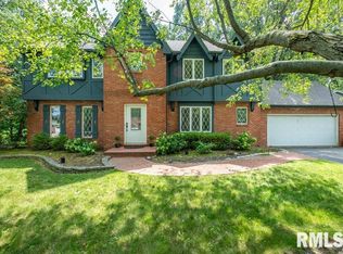 710 W Beechwood Ct, Peoria, IL