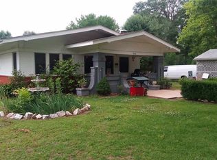920 School St, Malvern, AR 72104