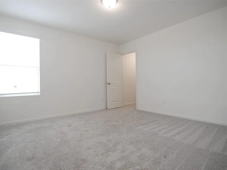1052 Water Oak Ln — Photo 16