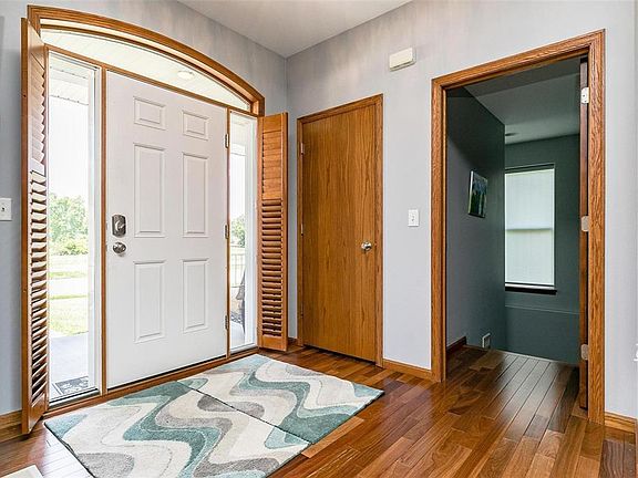4th image of 117 Willowood Dr