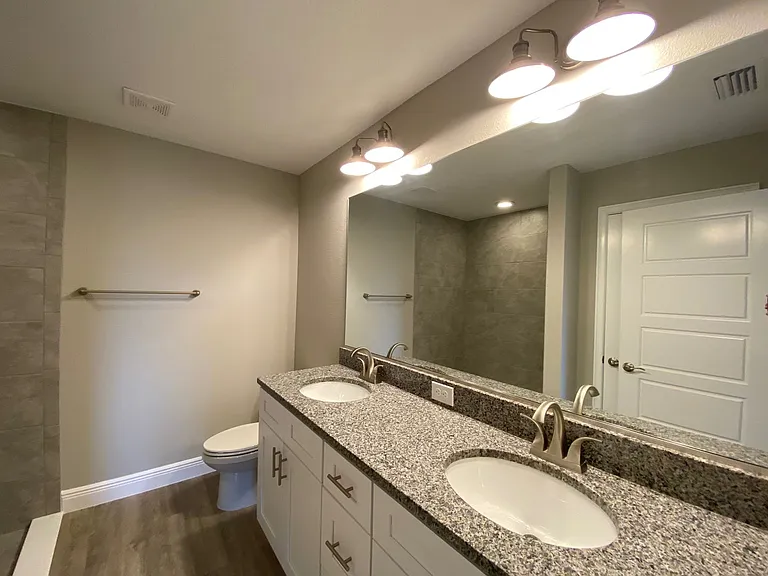137 Juniper Loop Cir — Photo 18