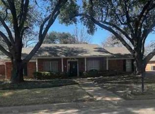 1902 Elmhurst Dr, Arlington, TX 76012