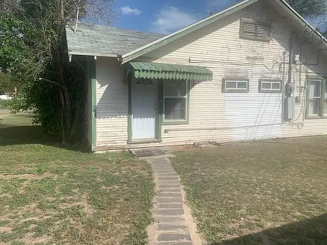 1603 Austin St — Photo 14