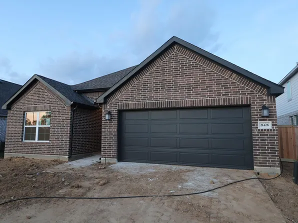 21426 Villa Spruce Ln, Tomball, TX 77447