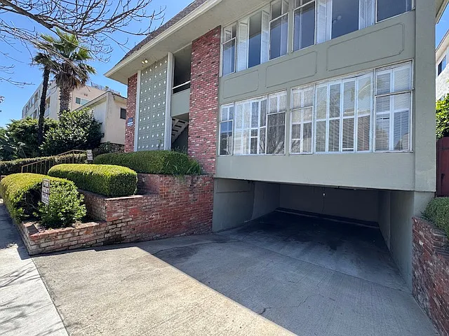 337 S Elm Dr #4 — Photo 39