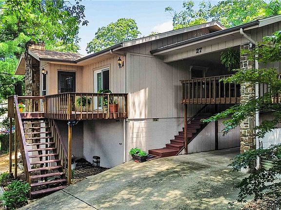 5th image of 27 Wimbledon Way