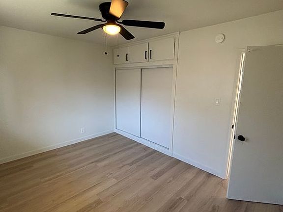 2nd image of 1542 W 60th St APT 2