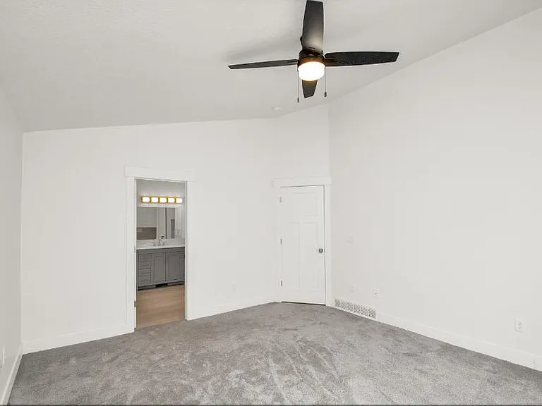 1511 E Lakeview Dr — Photo 13