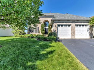 12164 S Heritage Meadows Dr, Plainfield, IL 60585