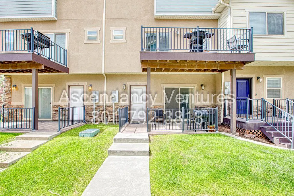 3871 S 1630 W — Photo 1