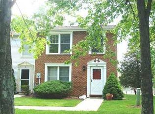 65 Cottonwood Ct, Monmouth Junction, NJ 08852